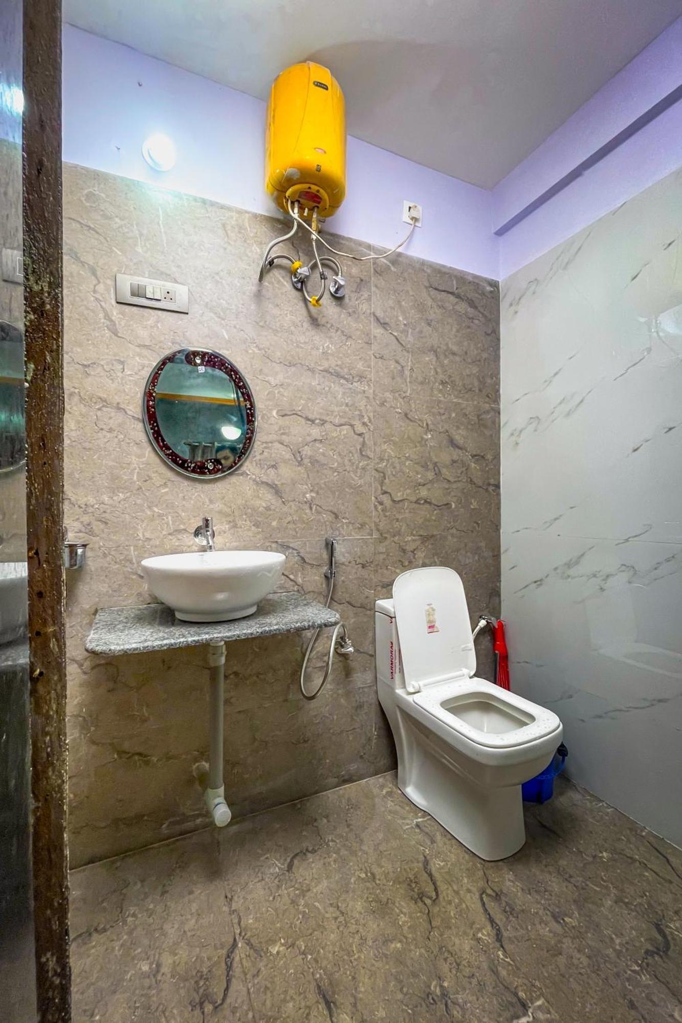 Bbn Serviced Apartment كالانغيُت الغرفة الصورة